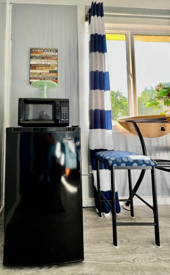 Sunshine Cottage タルキートナ エクステリア 写真