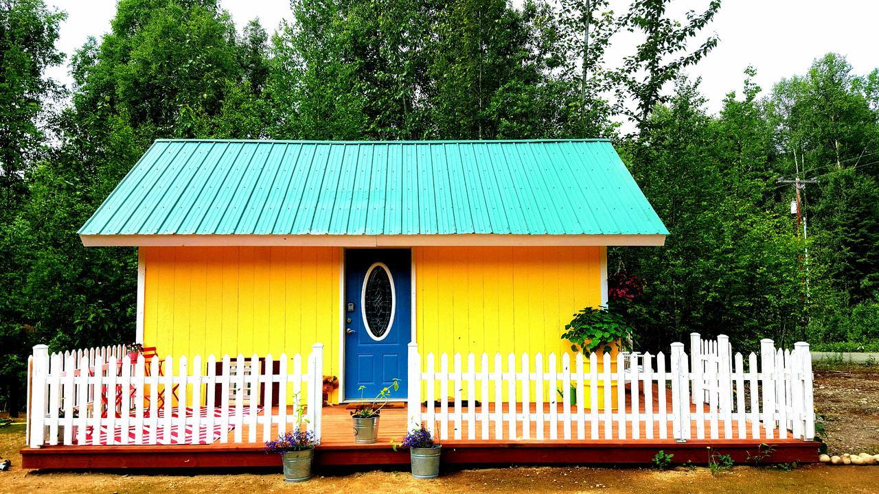 Sunshine Cottage タルキートナ エクステリア 写真