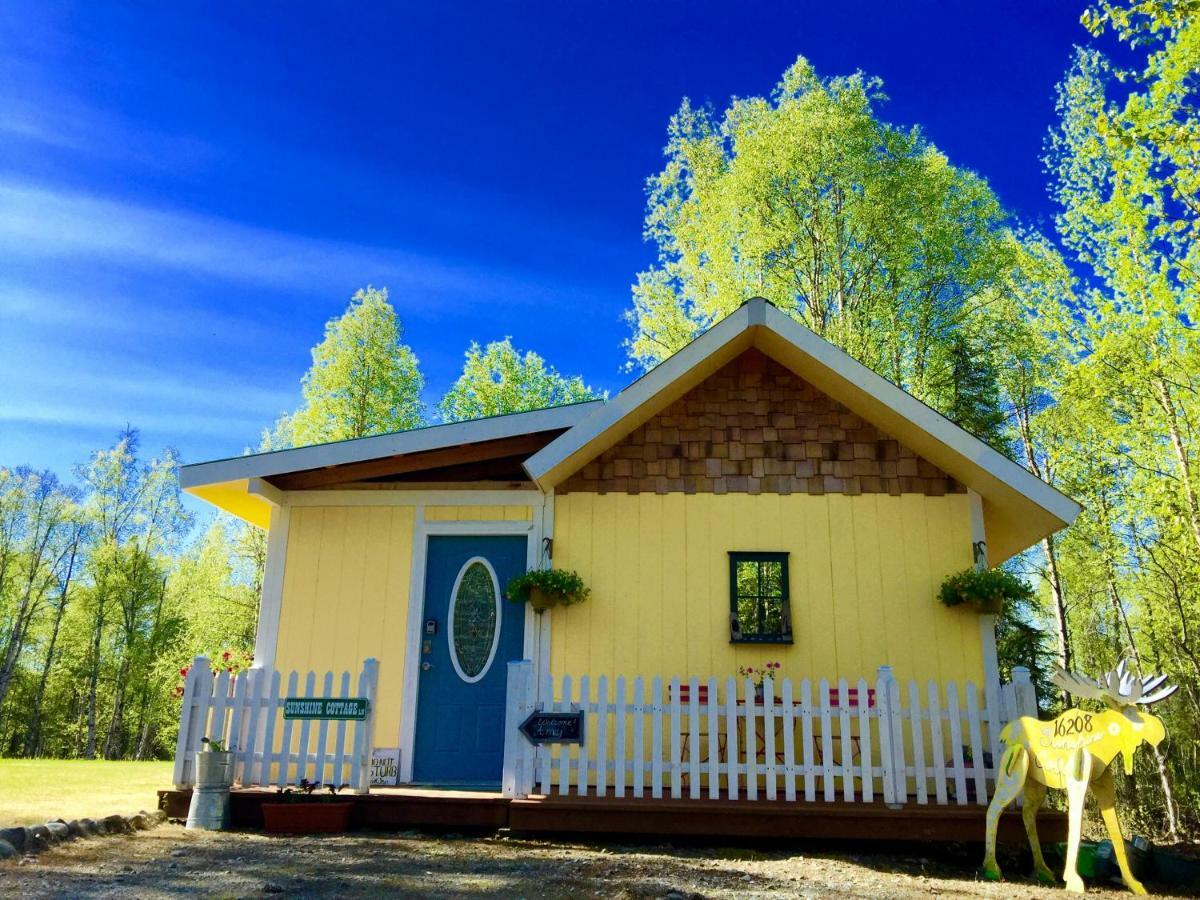 Sunshine Cottage タルキートナ エクステリア 写真